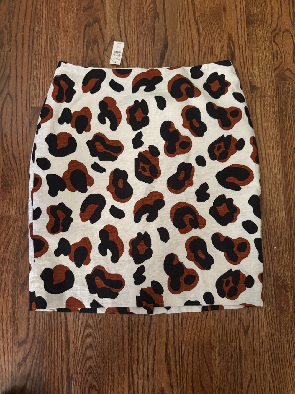 NWT Talbots Petites Leopard Print Pencil Skirt Ivory Black Rust Lined Size 10P